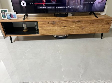 مزنون تلفزيون بسعر {600} شيكل