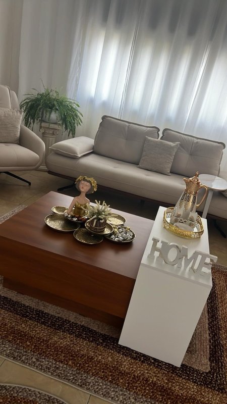 طاولة وسط خشب بسعر  {500} شيكل