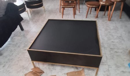 طاولة وسط خشب بسعر  {500} شيكل