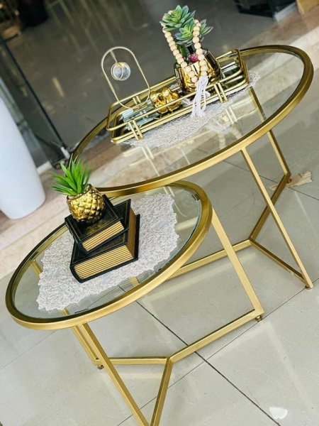 طاولة وسط معدن مع خشب بسعر {500} شيكل