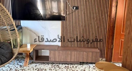مزنون تلفزيون بسعر {700} شيكل