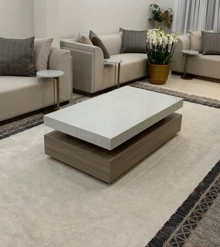 طاولة وسط بسعر {500} شيكل