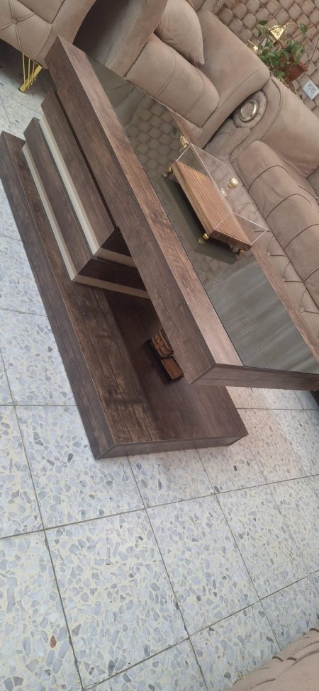 طاولة وسط خشب بسعر  {500} شيكل