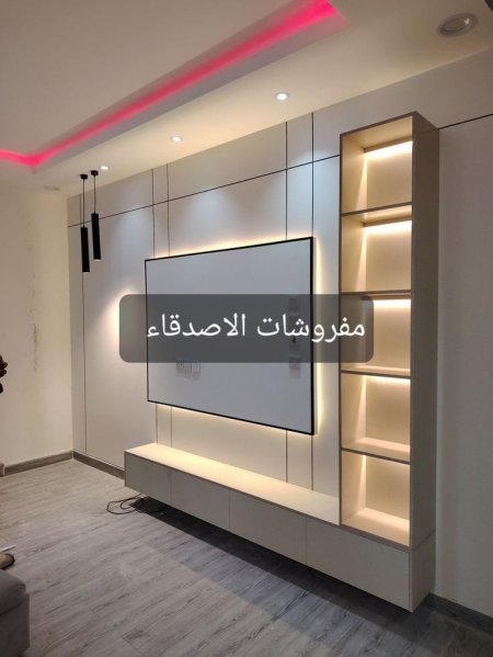 مزنون مع فترينا